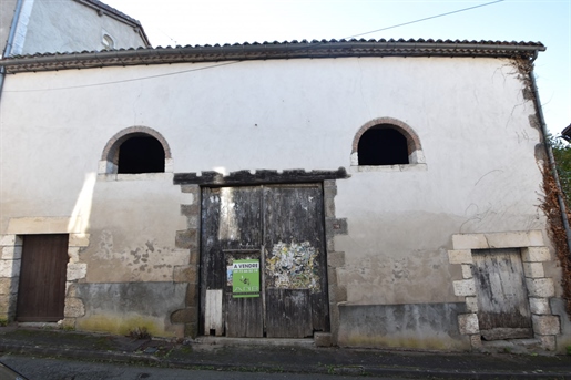 Grange à Rénover En Plein Coeur De Bussière Badil