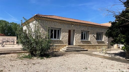 House 5 rooms, 3 bedrooms - countryside of Althen/Monteux