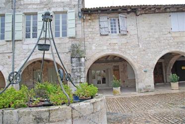 Attractive, renovated home with courtyard in pretty village, Tarn et Garonne