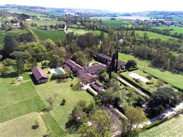 Exceptional country  gîte estate in 32 acres, nr Auch, Gers
