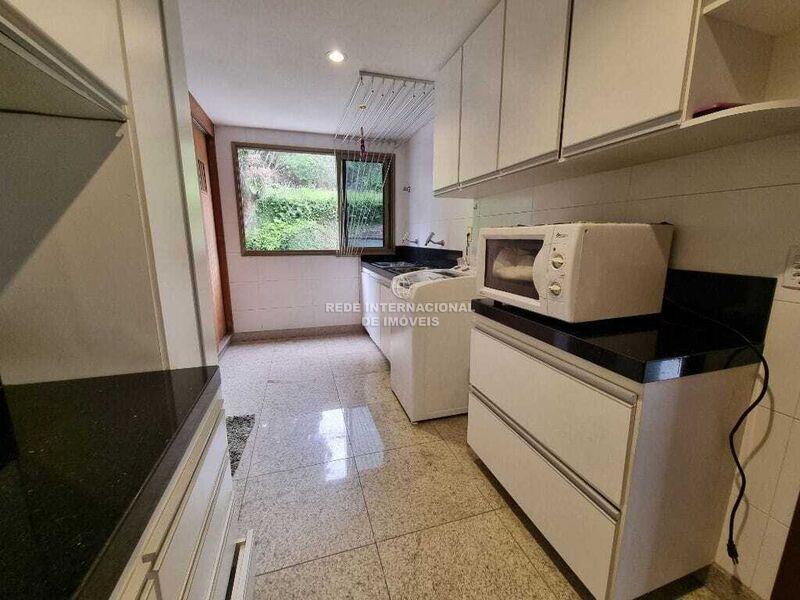 Purchase: House (14825-000)