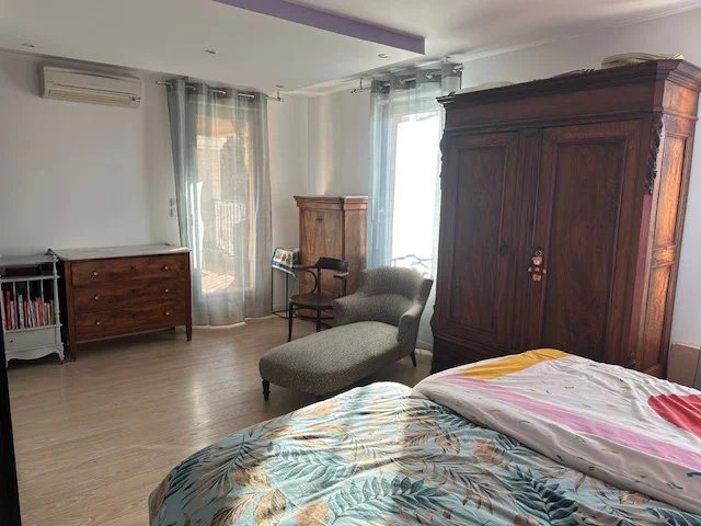 Appartement à vendre, 110m², Saint-Maximin-la-Sainte-Baume