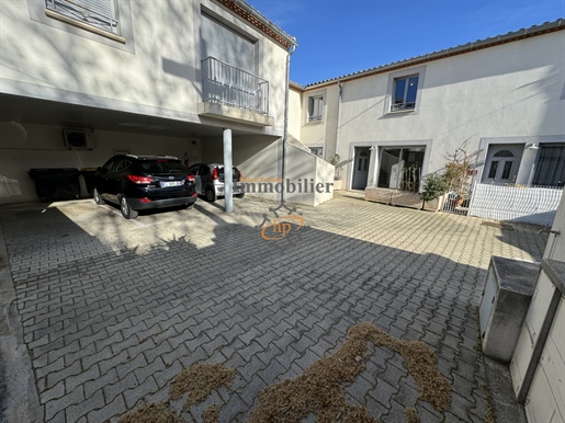 Apartment for sale type 2 bis with covered parking Villeneuve les Maguelonne