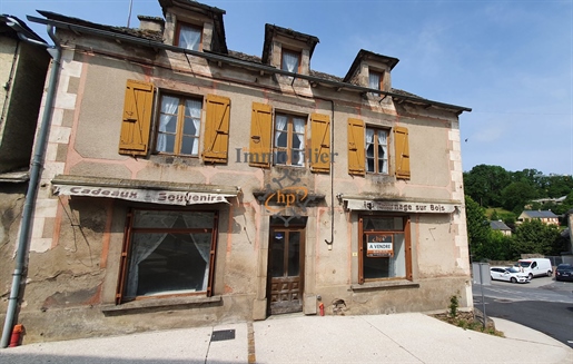 For sale, Salles Curan, house in the heart of the