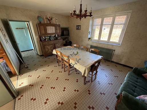 Vente ancien corps de ferme sur 4,7 hectares de terrains secteur Sint Affrique.