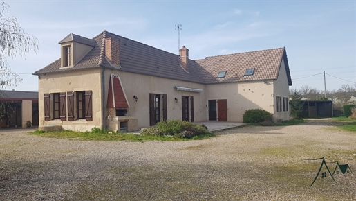 House St Amand Montrond 6 room(s) 153 m2