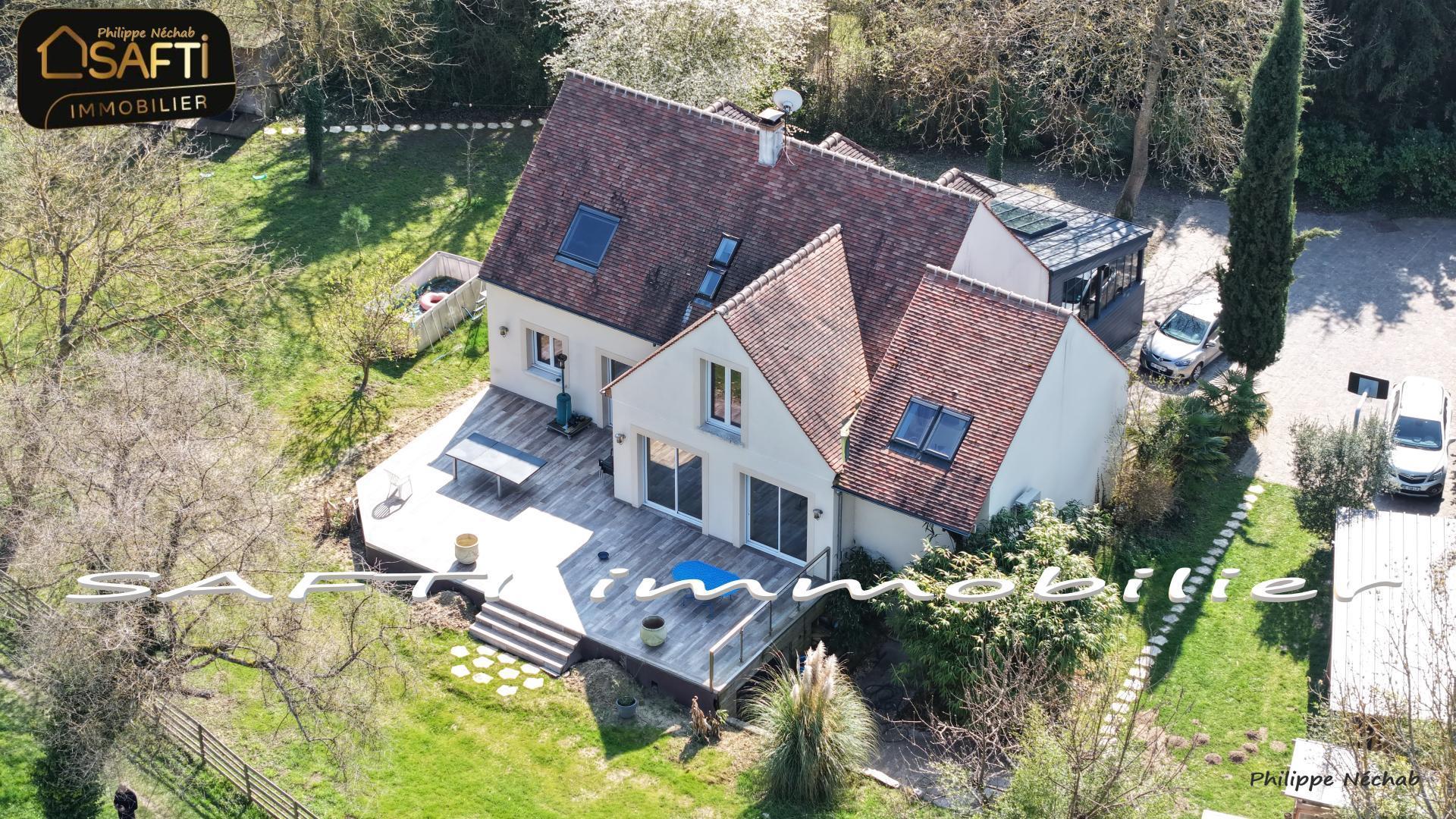 Purchase: Luxury property (78840)