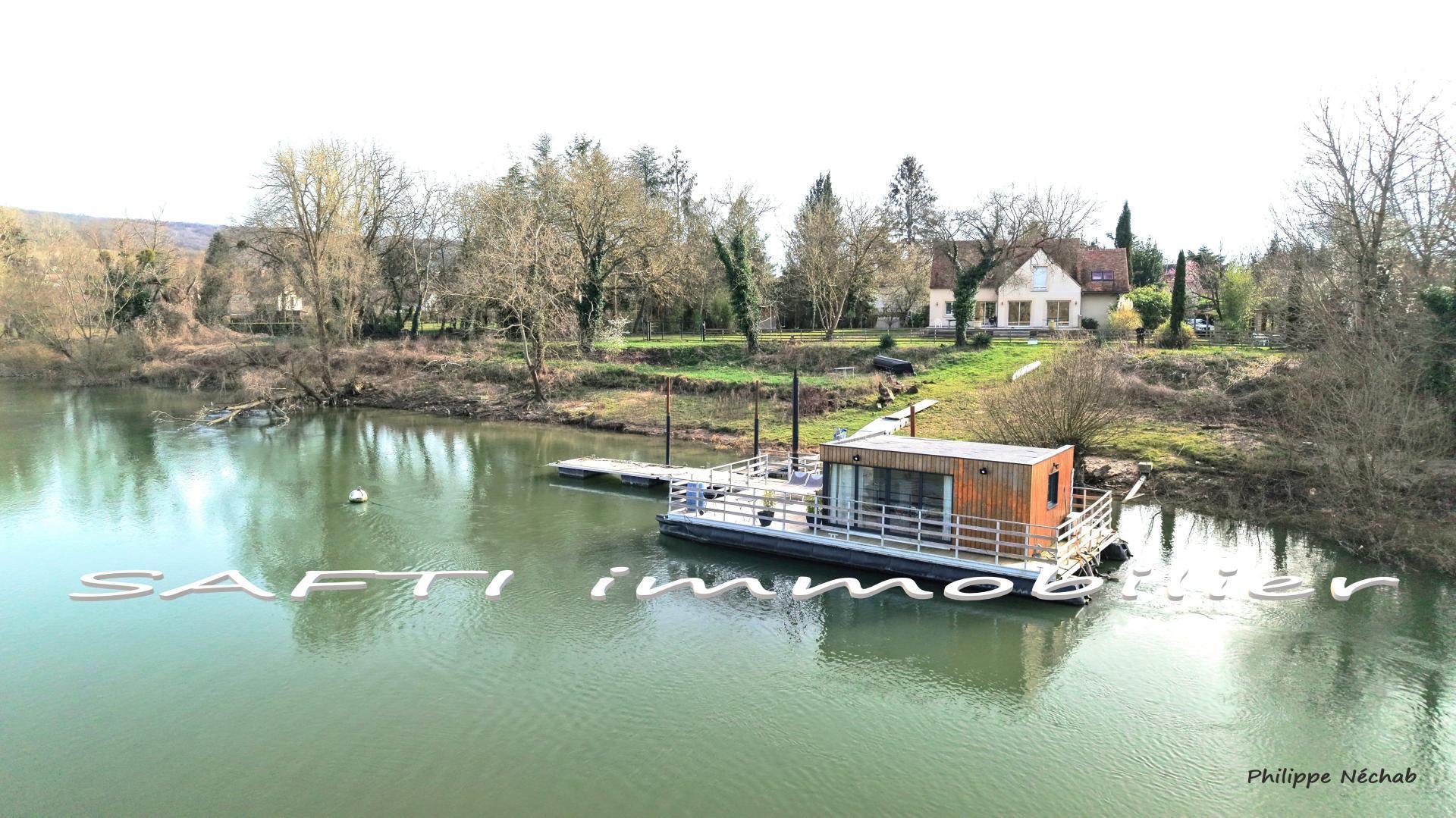 Purchase: Luxury property (78840)