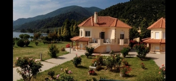 (For Sale) Residential || Evoia/Limni - 500 Sq.m, 15 Bedrooms, 1.800.000€