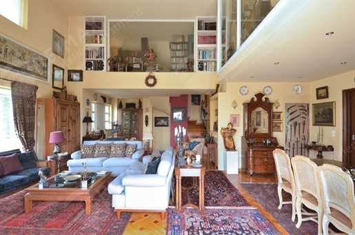 (Te koop) Residentieel Vrijstaande woning || Athene Noord/Kifissia - 420 m², 5 slaapkamers, 1.100.0