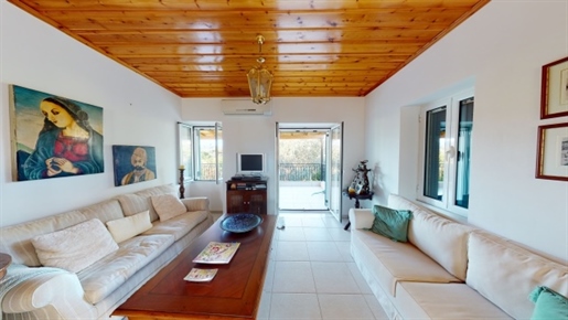 (For Sale) Residential Detached house || Messinia/Aipeia - 240 Sq.m, 5 Bedrooms, 239.000€
