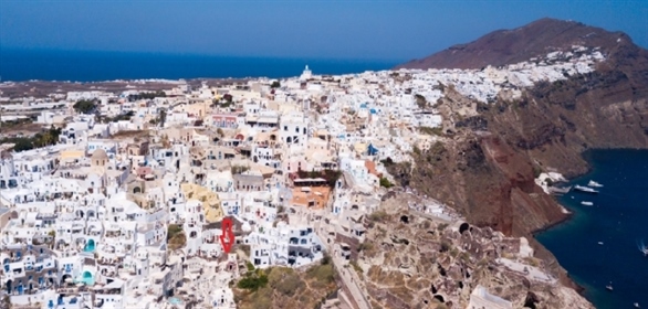 (For Sale) Residential Detached house || Cyclades/Santorini-Oia - 84 Sq.m, 850.000€