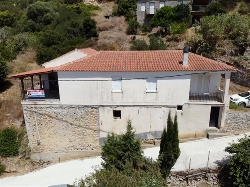 (Vendita) Casa indipendente e terreno || Prefettura di Messenia/Pylos - 106 mq, 2 camere da letto, 