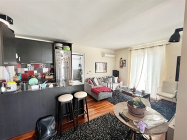 (Zu verkaufen) Wohn-Penthouse || Athen Nord/Pefki - 54 qm, 1 Schlafzimmer, 160.000€