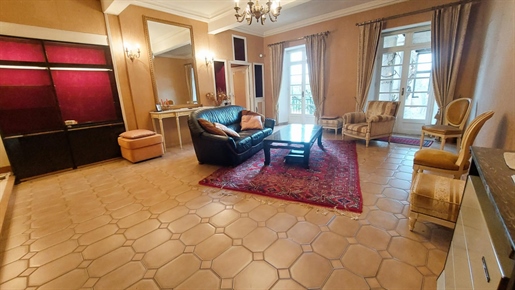 Superbe Maison De Ville 430 m², Ideal Profession Liberale, Secteur "Saint Martory" ...