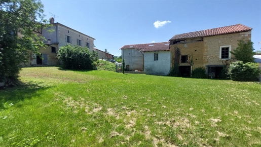 House To Renovate With 2 Barns And 1.2Ha Of Land, "Near Aurignac"