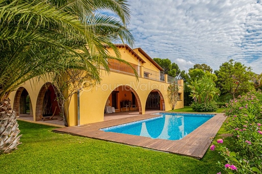 Magnifica villa de lujo en San Antonio de Benageber