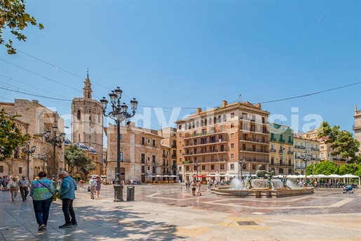 Uniek 18e-eeuws paleis in het historische centrum van Valencia