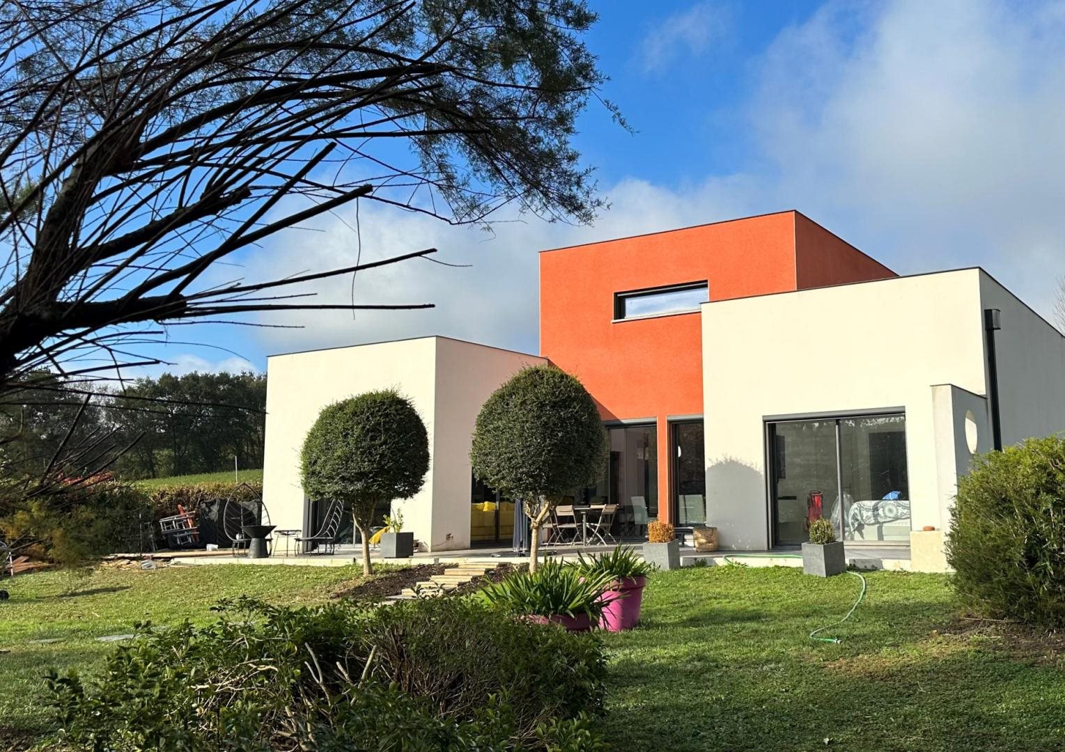 Beautiful Contemporary House With Pool 8 Km From Auch