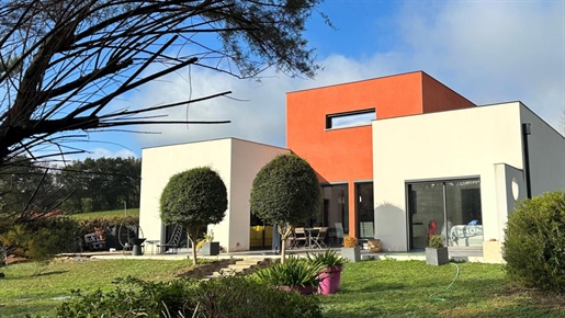 Beautiful Contemporary House With Pool 8 Km From Auch