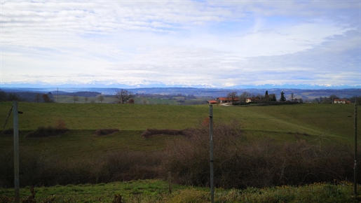 Authentique fermette Gasconne, en campagne sans voisinage sur 3824 m2 de terrain avec vue panoramiqu