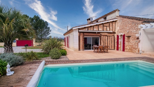 Authenticity and great comfort of life stone house with swimming pool in Montpezat d'Agenais