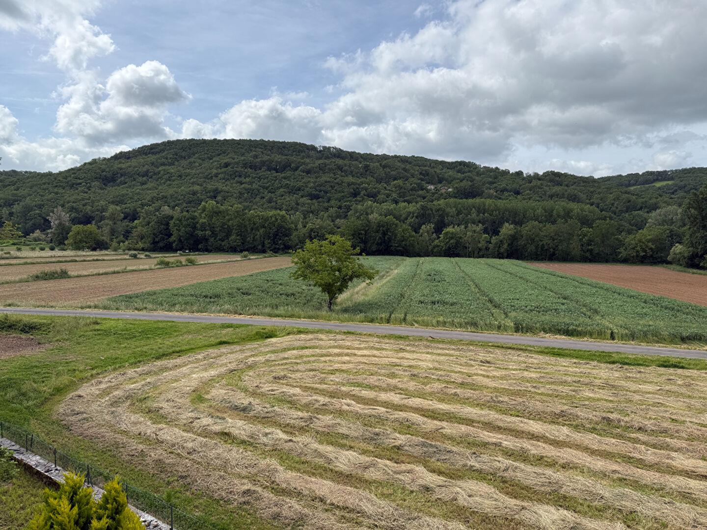 Stone house located 10 minutes from Figeac