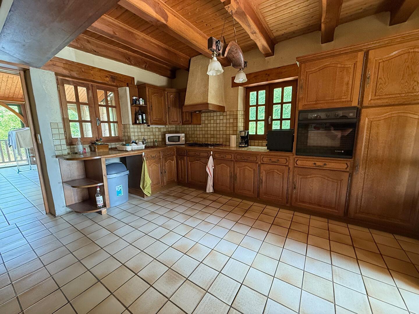 Stone house located 10 minutes from Figeac