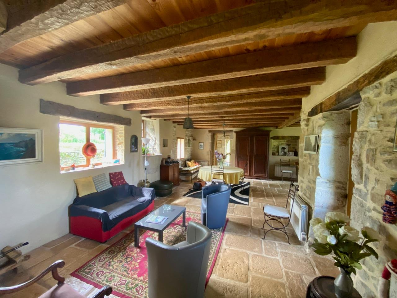 Restored stone house 15 km from Figeac