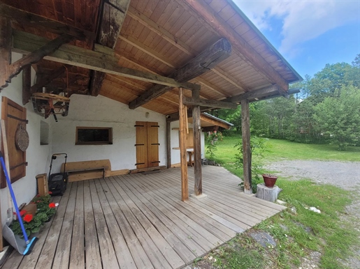 Chalet 190m² with uninterrupted view in Praz-Sur-Arly (74120)