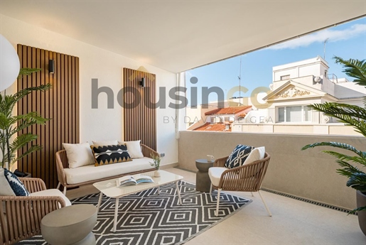 4 bedroom penthouse for sale on Montera street