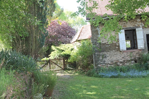 Ruhiges Bauernhaus.