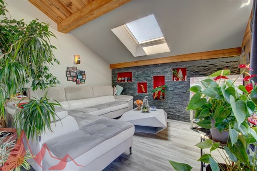 Unique detached chalet with great potential close to the centre of Morzine
