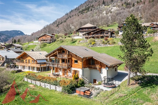 Stunning detached chalet presented in immaculate condition in Montriond.