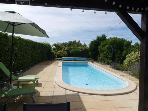 House with view and swimming pool