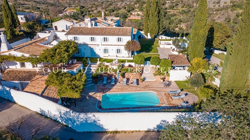 Traditional 5 Bedroom Quinta for sale