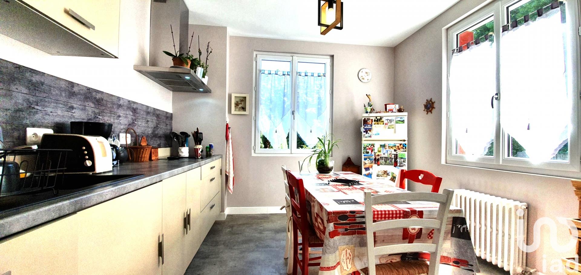 Maison à vendre, 102m², Saint-Hilaire-Peyroux