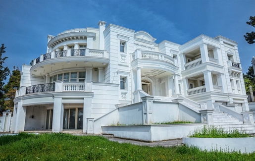 Villa, 1040 qm, zu verkaufen