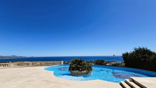 Property 845m² - Panoramic Sea View - Les Issambres