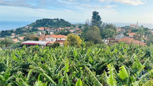 Terreno em Santo António de 1778,00 m²