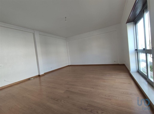 Appartement met 3 Kamers in Leiria met 100,00 m²