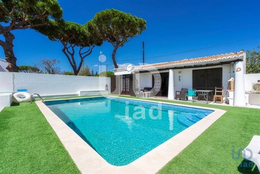 Home / Villa met 5 Kamers in Faro met 274,00 m²