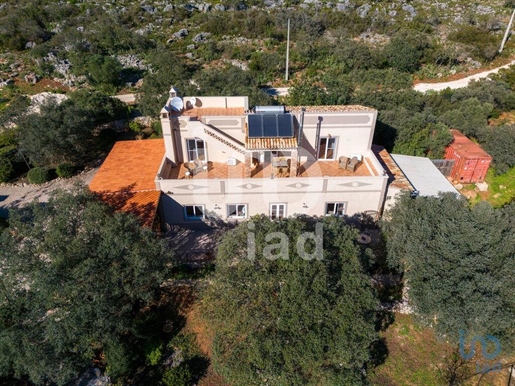 Country House with 3 Rooms in Faro with 220,00 m²