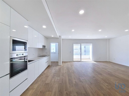 Appartement met 2 Kamers in Lisboa met 113,00 m²