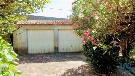 Home / Villa with 10 Rooms in Porto with 853,00 m²