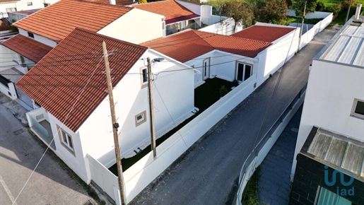 Dom miejski z 4 pokojami w Aveiro o powierzchni 155,00 m²
