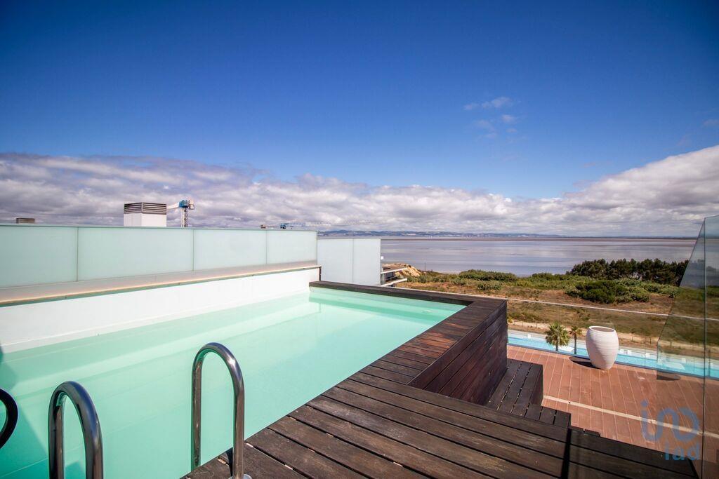 Duplex T3 em Alcochete de 206,00 m²