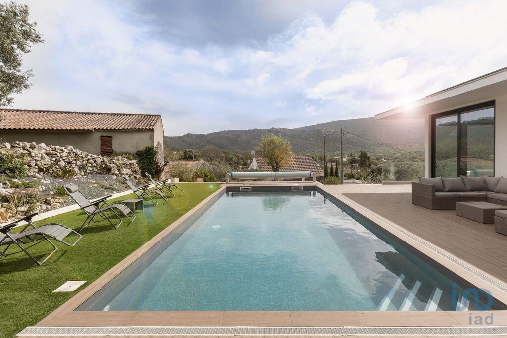 Town House with 3 Rooms in Alvados e Alcaria with 271,00 m²