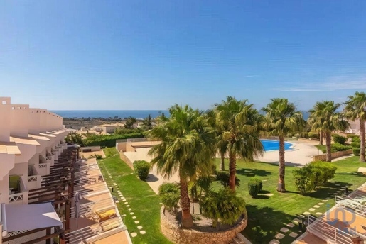 Apartment with 2 Rooms in Faro with 135,00 m²