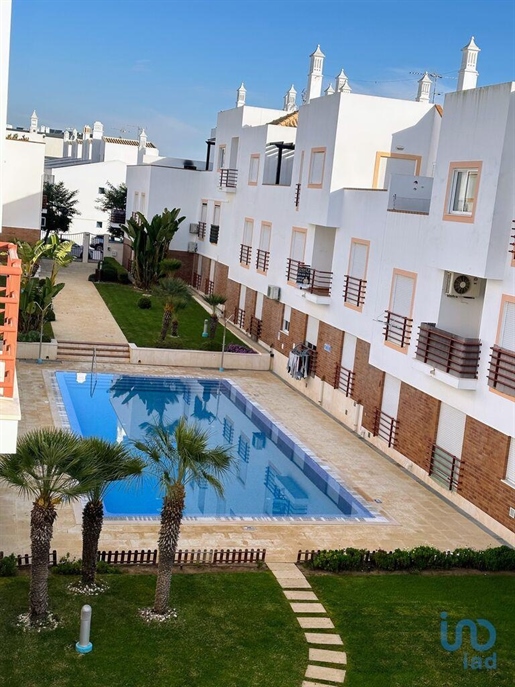 Apartment with 2 Rooms in Faro with 76,00 m²